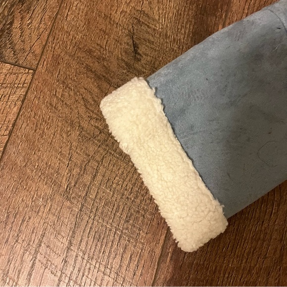 Free Generation Los Angeles Light Blue Sherpa Coat (size M) - Picture 4 of 5